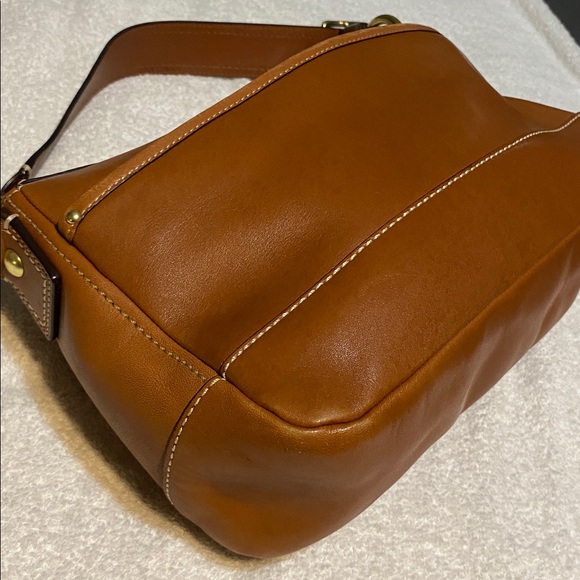 Coach Legacy Turnlock Shoulder Bag - Picture 7 of 16